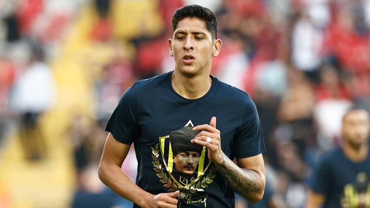 Edson Álvarez debuta como titular en Fenerbahçe; su equipo GANÓ