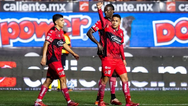 Tijuana aprovecha su superioridad en la cancha (Imago7)