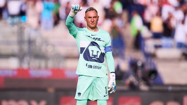 Keylor Navas durante un partido con Pumas (Mexsport)