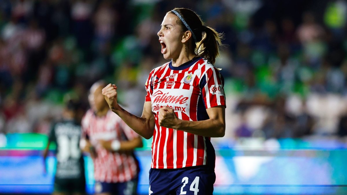 Alicia Cervantes nuevamente marcó diferencia para Chivas (Imago7)