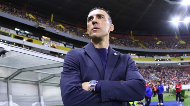 Vicente Sánchez tiene a Cruz Azul en tercer lugar del Clausura 2025 (Imago7)