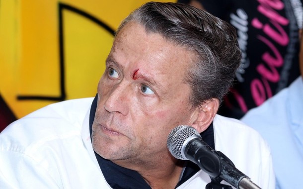 Alfredo Adame se vio involucrado en una riña.