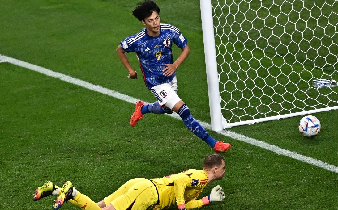 Mitoma tras el gol de Japón ante Alemania. (FOTO: AFP)