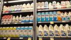 Profeco reprobó una marca de leche que se vende en 3B (Google AI Studio)