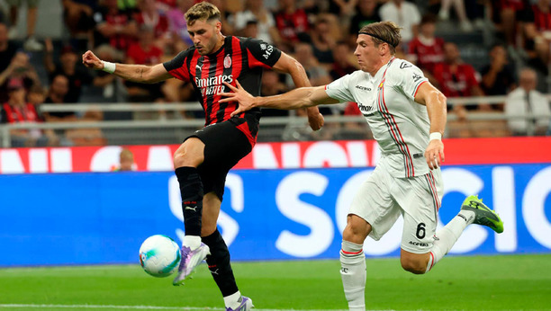 Santiago Gimenez se fue en blanco ante el Cremonese. (Foto: EFE)