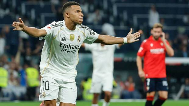 Kylian Mbappé, tras anotar al Osasuna (EFE)