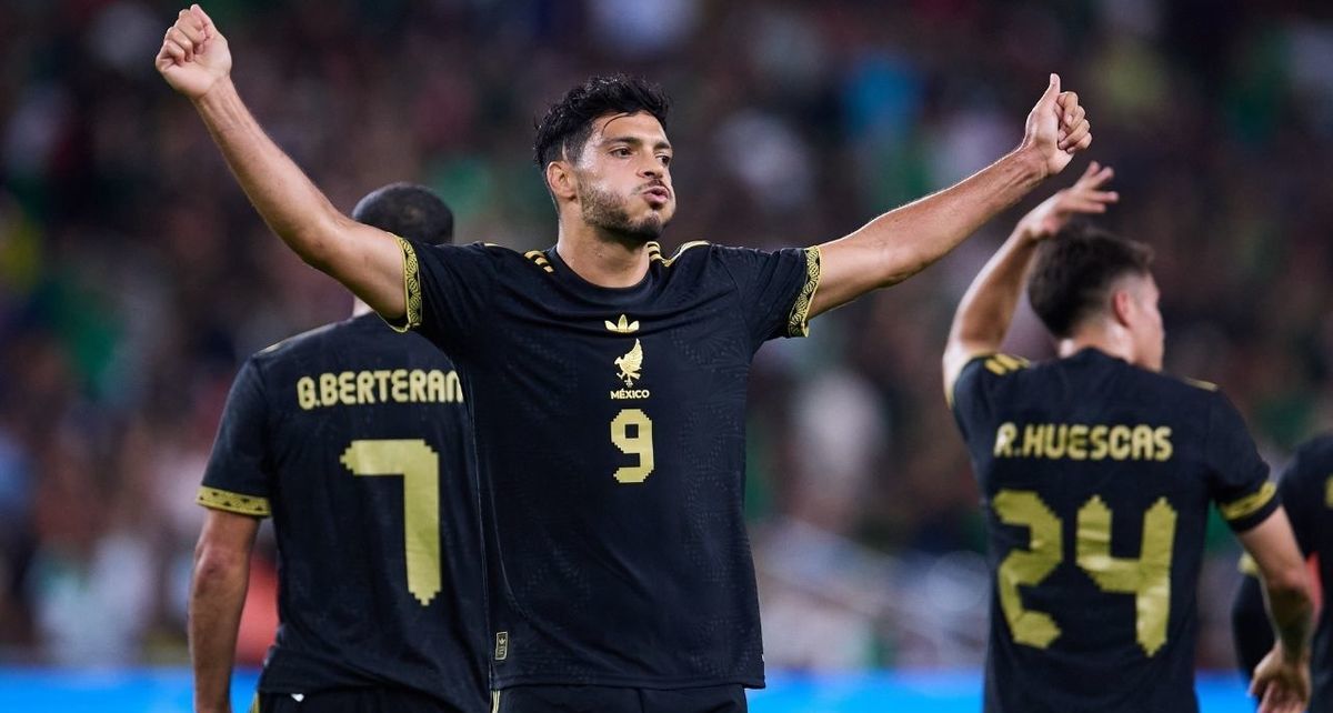 Raúl Jiménez está en muy buen nivel. (Foto: Mexsport)