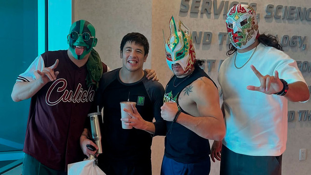 Brandon Moreno también convivió con luchadores de AAA. (Foto: @elmr.iguana)