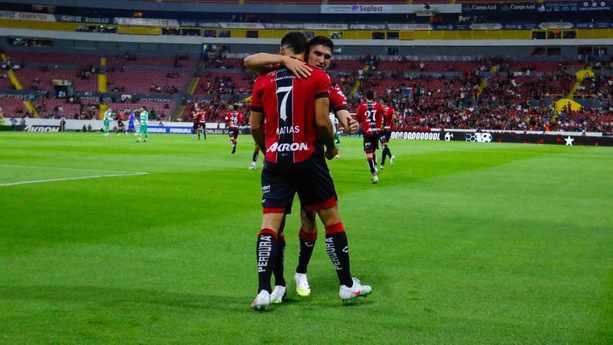 Atlas le dio la vuelta al Santos en pocos minutos (Mexsport)