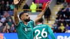 Liverpool vence a Burnley por la minima / Reuters