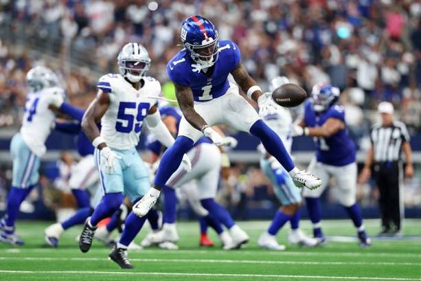 Malik Nabers en el intento de recepción ante Dallas (Reuters)