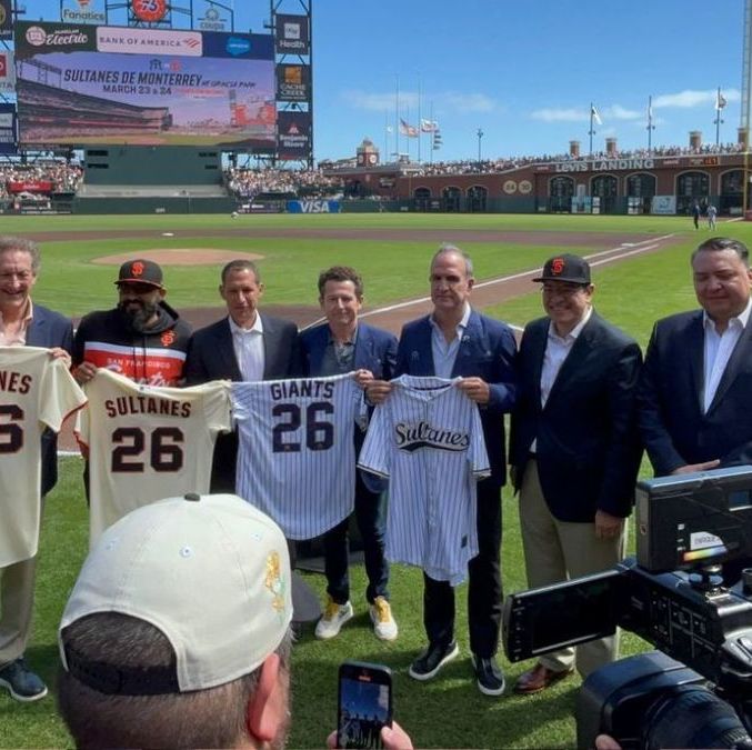 Sultanes y Giants presentaron este domingo los juegos de exhibición (Cortesía)