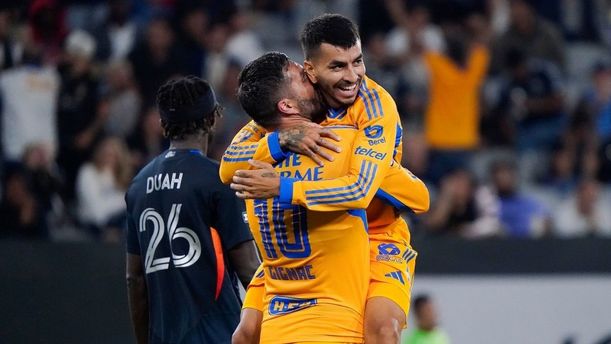 Gignac y Correa se llevan muy bien en Tigres. (Foto: Imago7)