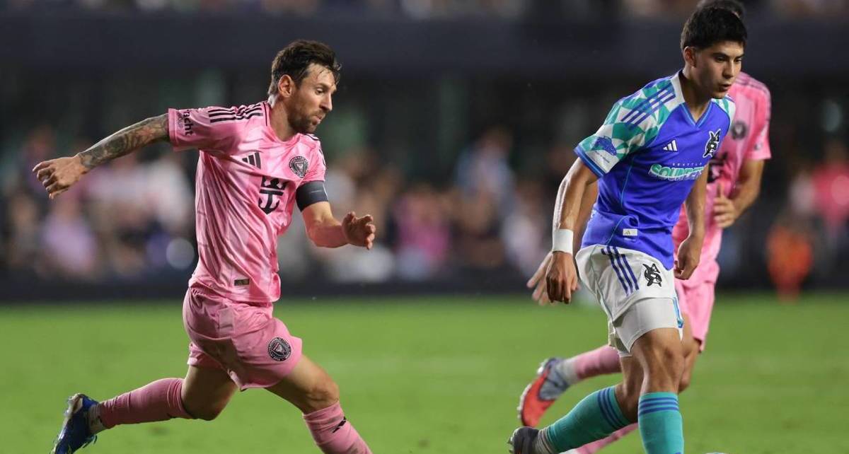 Messi y Obed Vargas ahora se enfrentaron en la MLS (Reuters)