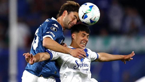 Vélez y Racing pelean por las Semifinales (Reuters)
