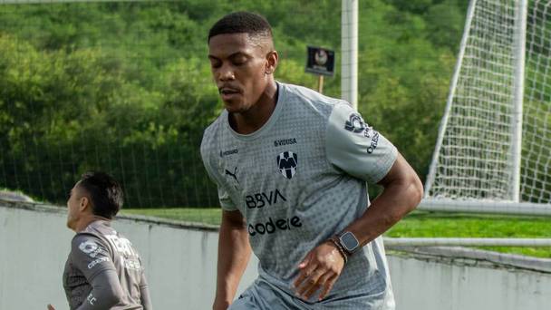Anthony Martial, en entrenamiento con Monterrey (@Rayados)