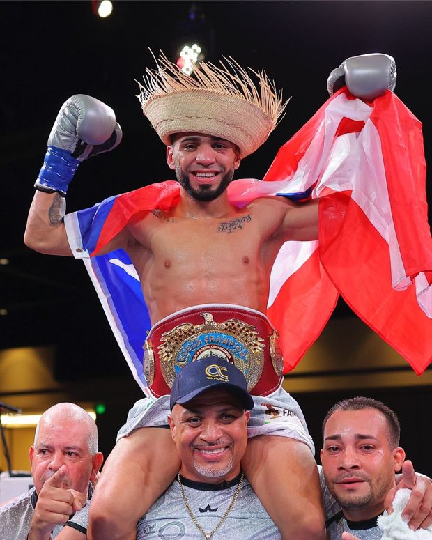 Collazo buscara una victoria mas en su record. Foto: @DAZNboxing
