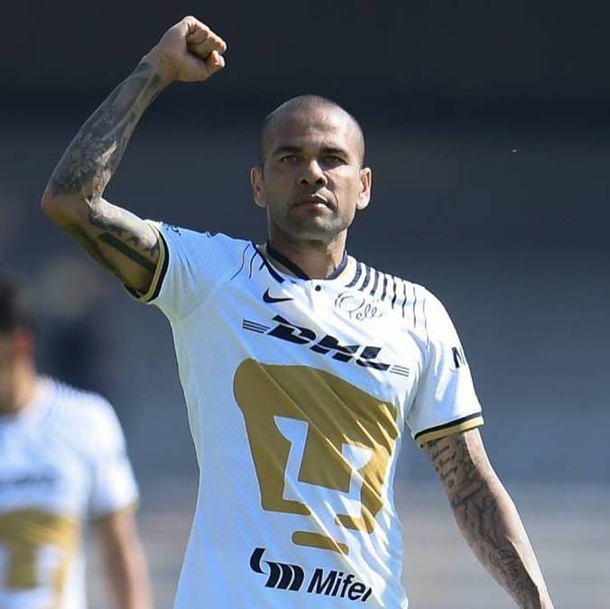Dani Alves en un partido de Pumas (Imago7)
