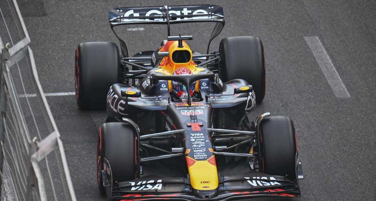 Max Verstappen en la qualy de GP de Azerbaiyán (AFP)
