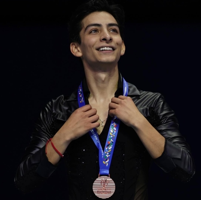 Donovan Carrillo logra boleto a Juegos Olímpicos de Invierno 2026 (EFE)