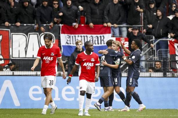 Festejo del Feyenoord en uno de sus goles (AFP)