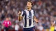 Sergio Canales tiene buen ritmo goleador en el AP2025 (Mexsport)