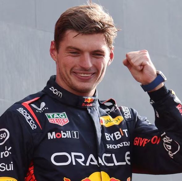 Verstappen ya amenaza a los líderes (Reuters)