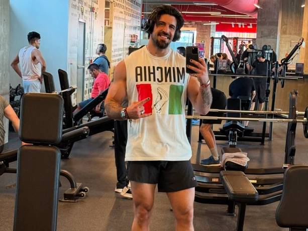 Rocchi dedica mucho tiempo al gimnasio (@silveriorocchi22)