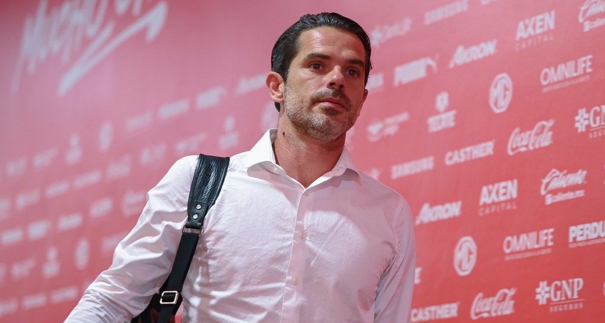 Fernando Gago regresó al Estadio Akron (Imago7)