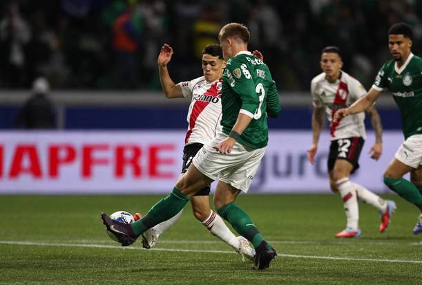 Los brasileños esperan rival para semifinales / Reuters