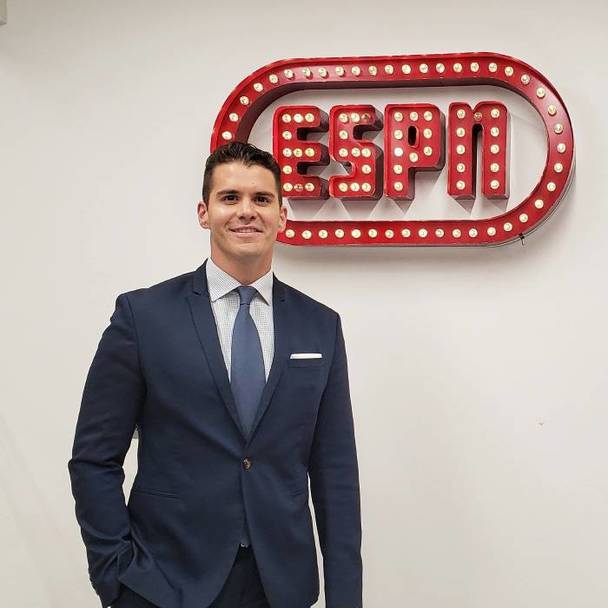 Sergio Dipp en las instalaciones de ESPN (Facebook Sergio Dipp)