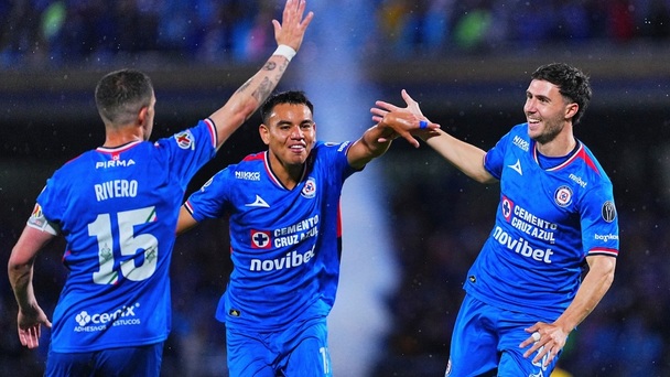 Cruz Azul sigue como líder del Apertura 2025 (Imago7)