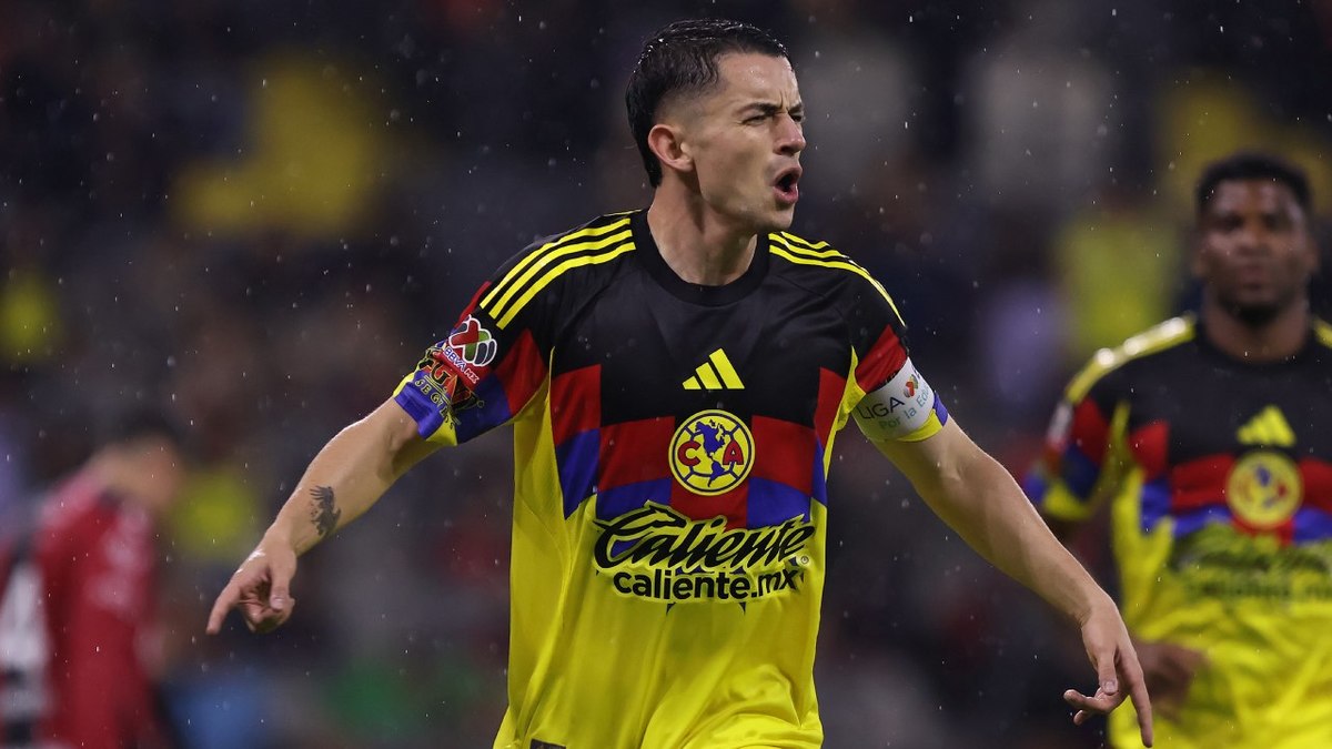 Álvaro Fidalgo ve más importante duelo ante Pumas que a Cruz Azul (Imago7)