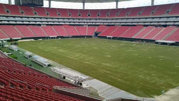 Detalles de la nueva cancha del Estadio Akron (Foto: Juan Manuel Figueroa)