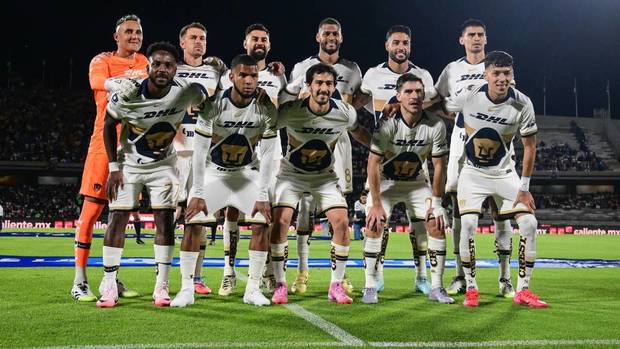 Jugadores de Pumas previo a un partido (Imago7)