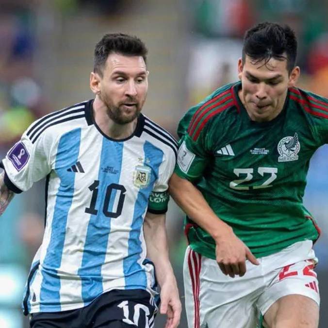 Messi supera a Chucky Lozano en el Mundial de Qatar 2022 (Imago7)