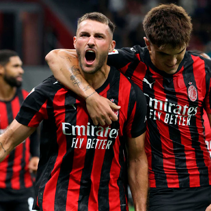 Santi Gimenez hiso su primer gol de la temporada. (Foto: EFE)