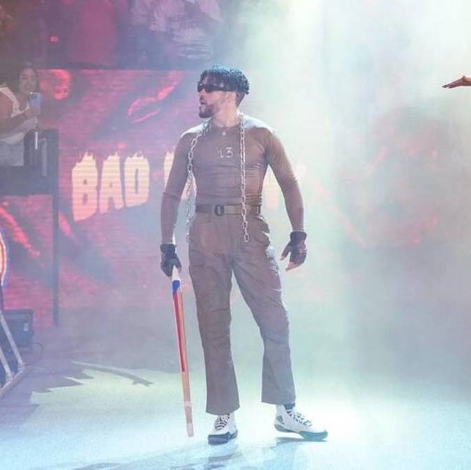 Bad Bunny estará presente en el medio tiempo del Super Bowl (WWE)