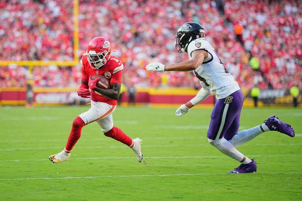 Mahomes conectó cuatro pases de TD / Reuters