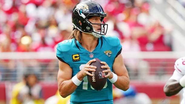 Trevor Lawrence tuvo un buen partido en San Francisco