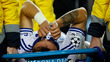 Rodrigo Huescas salió lesionado en Champions League. (Foto AFP)