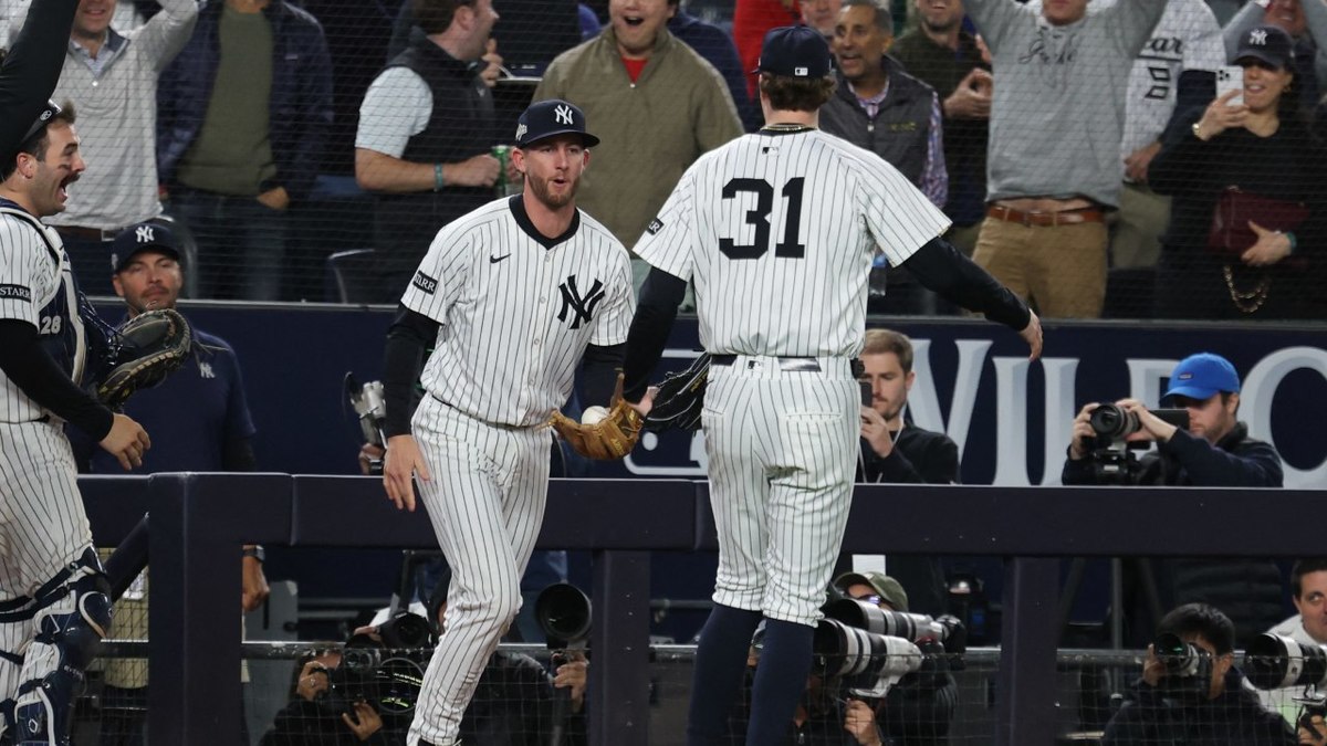 Los Yankees derrotan a Red Sox y avanzan a la siguiente ronda (Reuters)