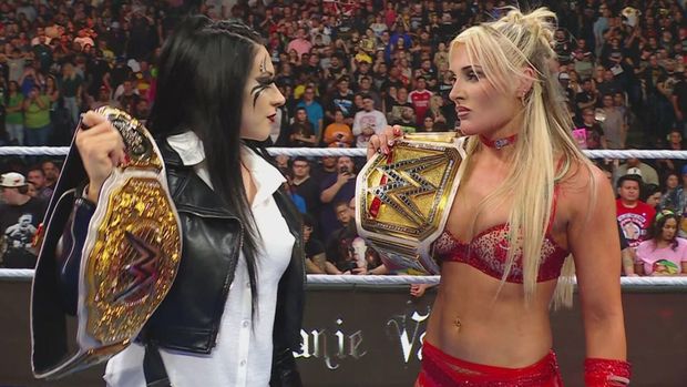 Tiffany Stratton y Stephanie Vaquer se enfrentarán en Crown Jewel 2025 (FOTO: WWE)