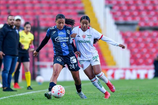 Toraya le dio el triunfo a los Gallos Blancos / Mexsport