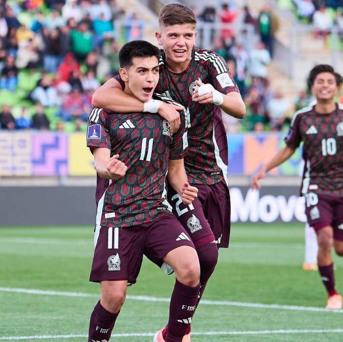 Gilberto Mora volvió a ser la figura para el Tricolor (Mexsport)