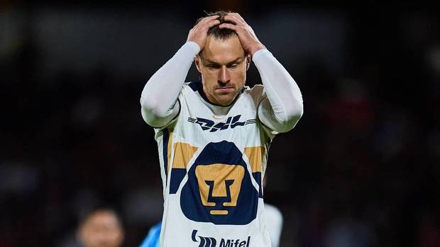 Aaron Ramsey no fue convocado para el Pumas vs Chivas / Mexsport