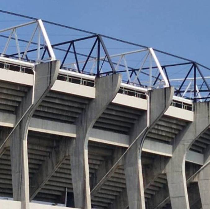 Fachada del Estadio Azteca (@estadiobanorte)