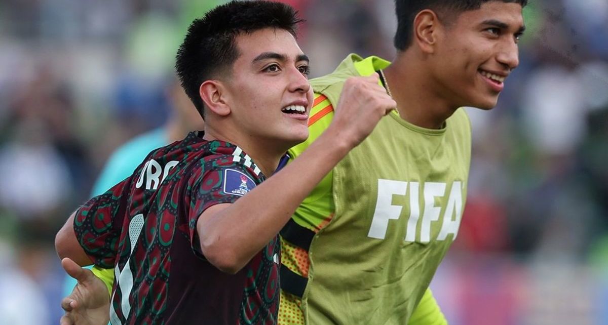 Gilberto Mora con el Tri Sub-20 (@miseleccionsubs)