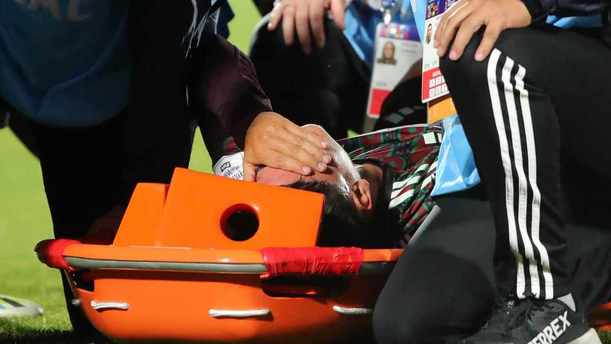 Domínguez salió lesionado y de inmediato cayó el gol (Mexsport)
