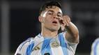 Sarco tras anotar un gol con Argentina Sub 20 (EFE)